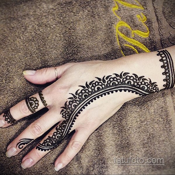 Тунис рисунки хной на теле