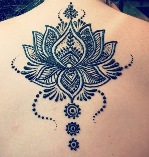 Тату хной Лотос