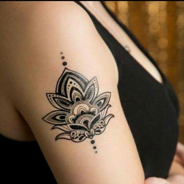 Хенна тату Лотос