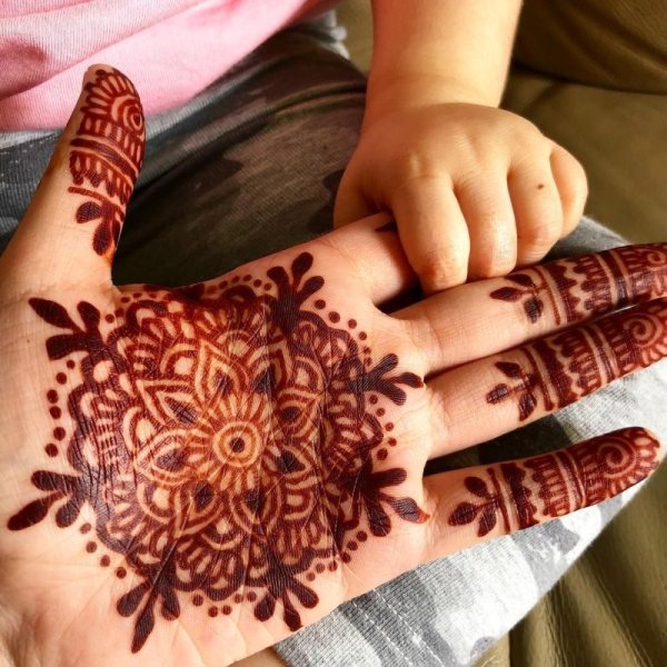 Рисование хной