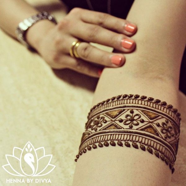 Браслет хной