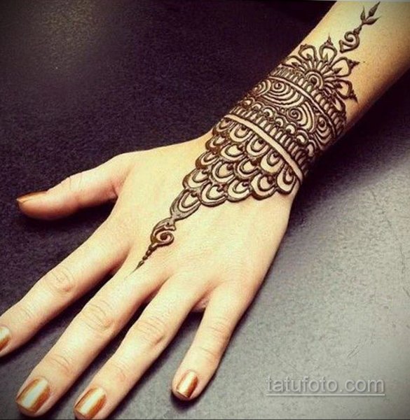 Браслет мехенди легкий