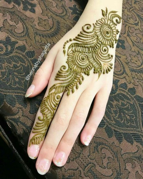 Мехенди зеленая