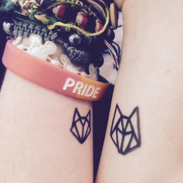 Рисунок хной для пары