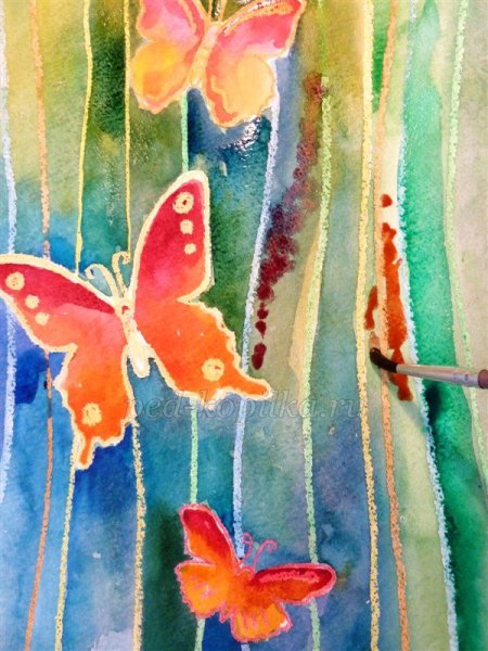 Бабочка восковыми мелками