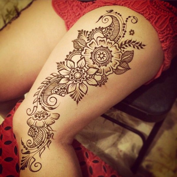 Мехенди на бедре для начинающих
