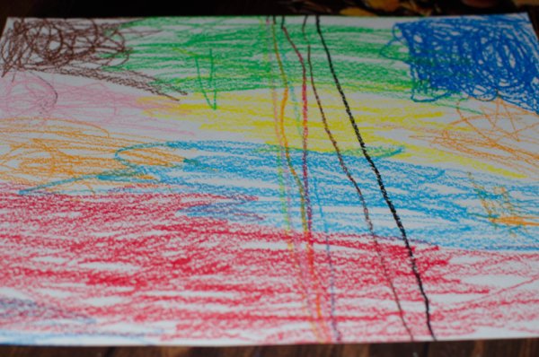 Рисование восковыми мелками на картоне