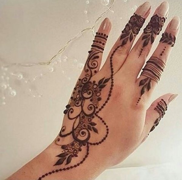 Тату хной необычные