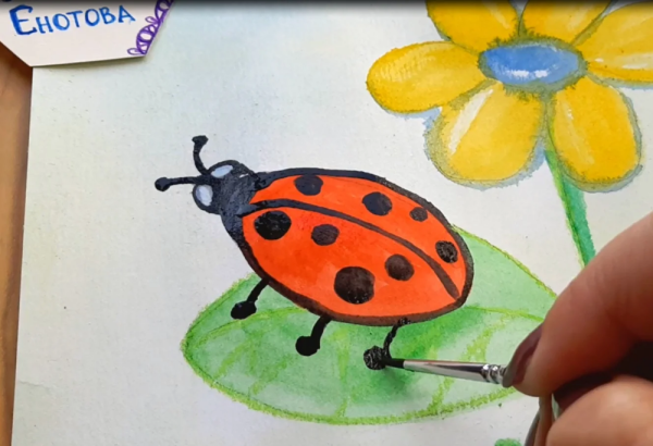 Рисование гуашью Божья коровка
