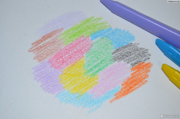 Рисунки пластиковыми мелками на бумаге