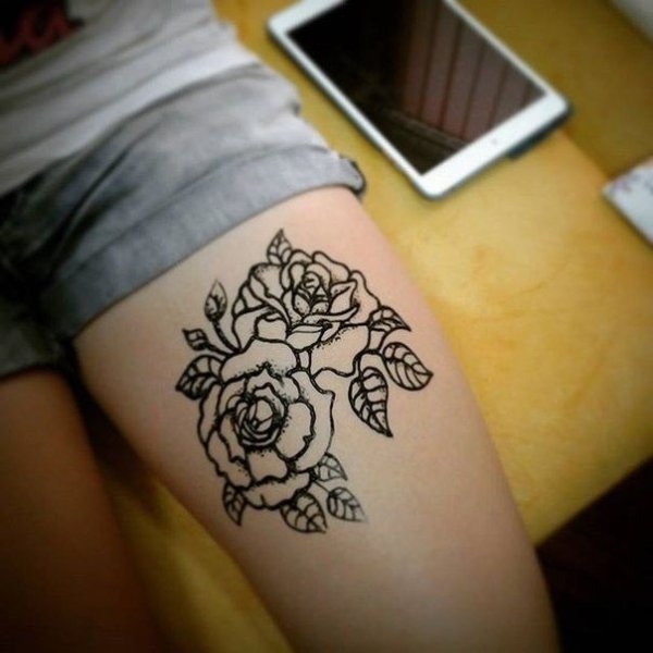 Розы хной на ноге