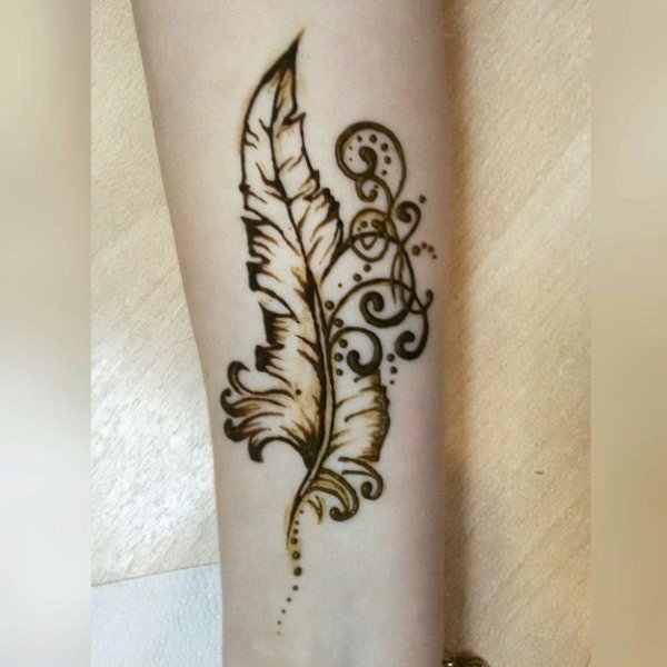 Перышко хной