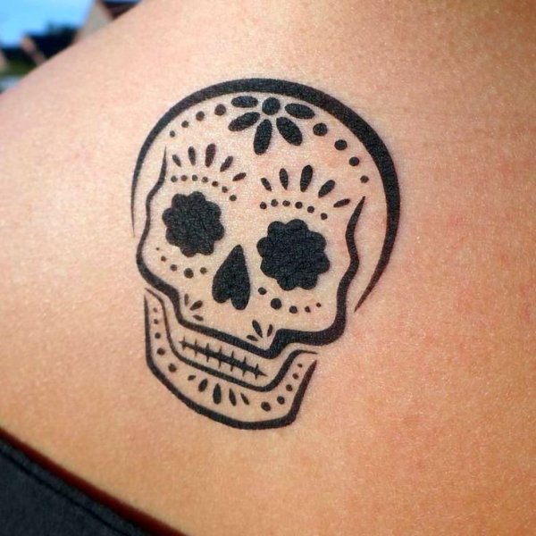 Череп из хны