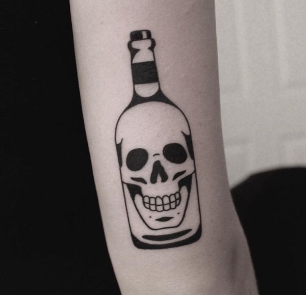 Тату лёгкие на руке череп