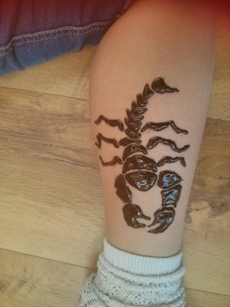 Мехенди Скорпион