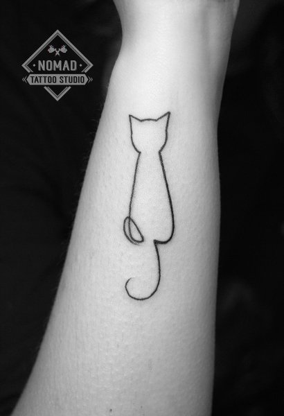 Тату котиков одной линией