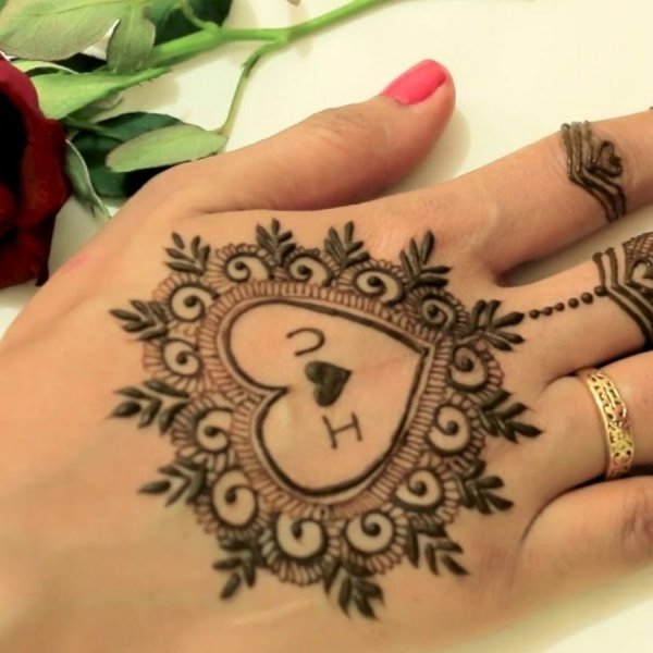 Мехенди сердце