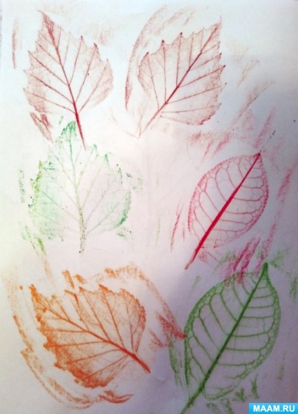 Фроттаж листьев