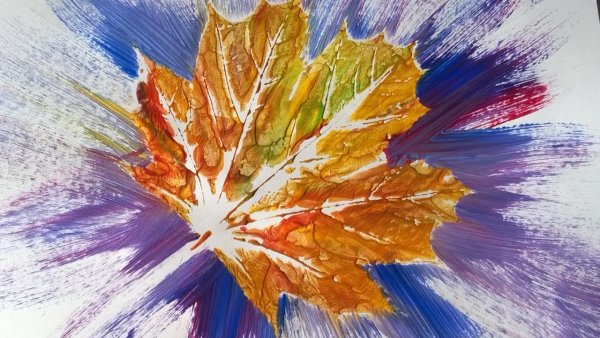 Рисуем мелками яркие осенние листья