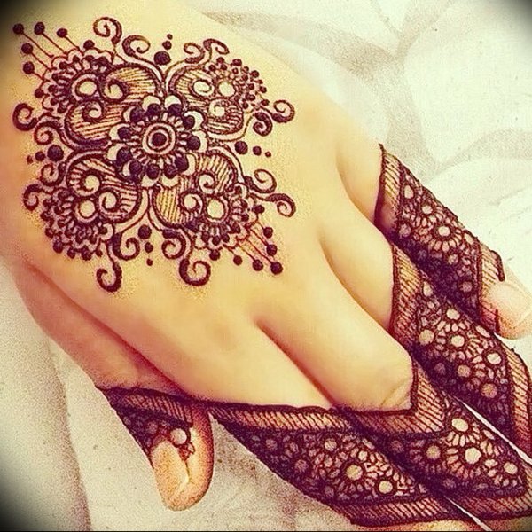 Айшвария рай мехенди