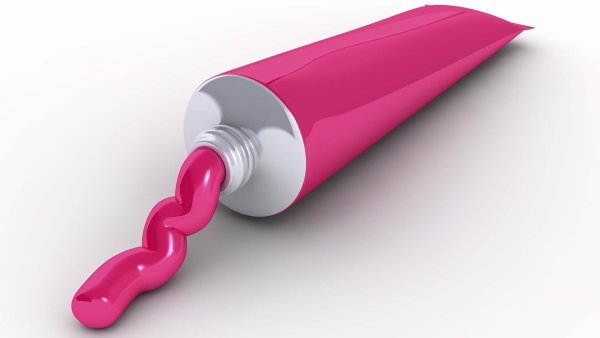 Краска в розовом тюбике