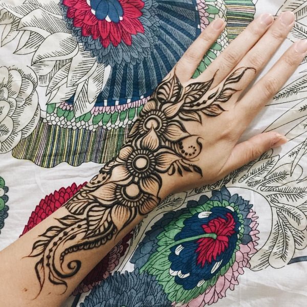 Мехенди цветы