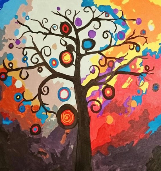 Дерево в декоративном стиле