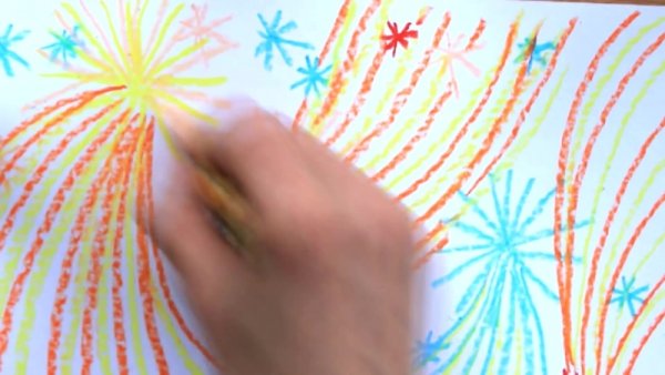 Рисование восковыми мелками салют