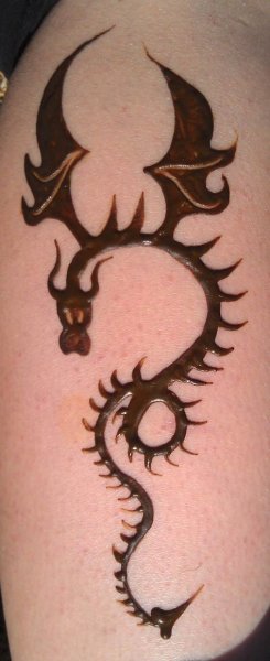Мехенди дракон