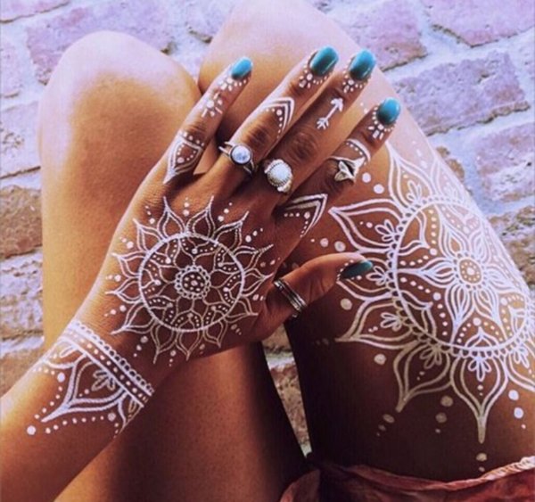 Тату мехенди белой хной