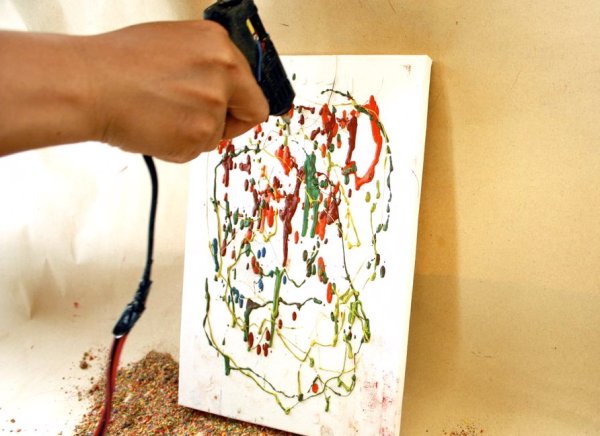 Креативное рисование воском