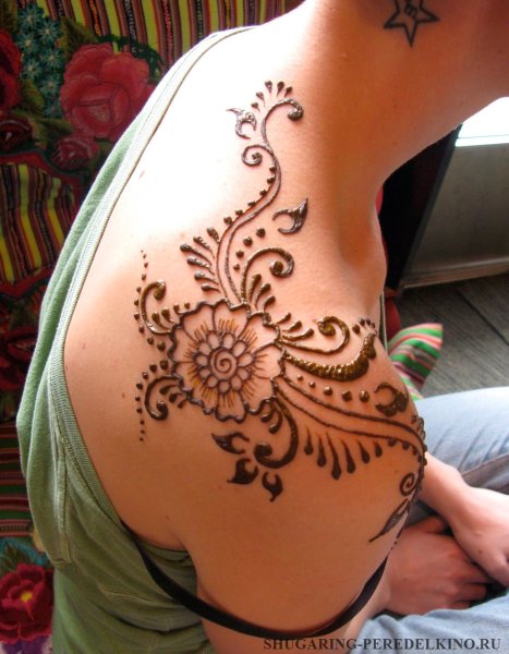 Мехенди по телу