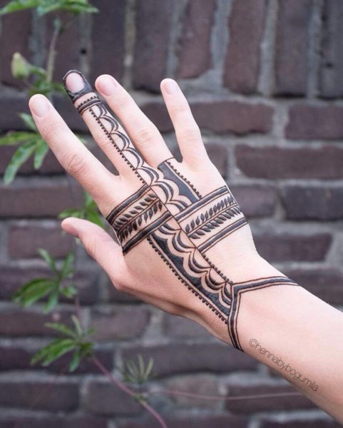 Мехенди мужские