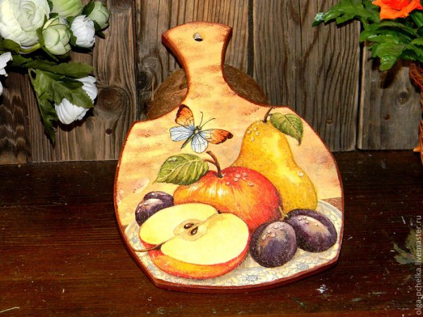 Натюрморт с разделочной доской