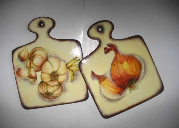 Декупаж досочка чеснок