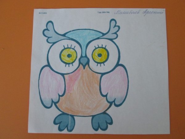 Хамелеон восковыми мелками и акварелью