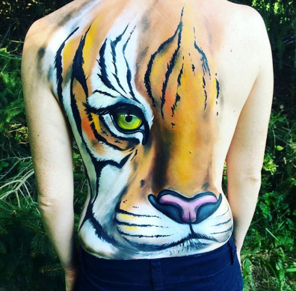 Необычные рисунки на теле