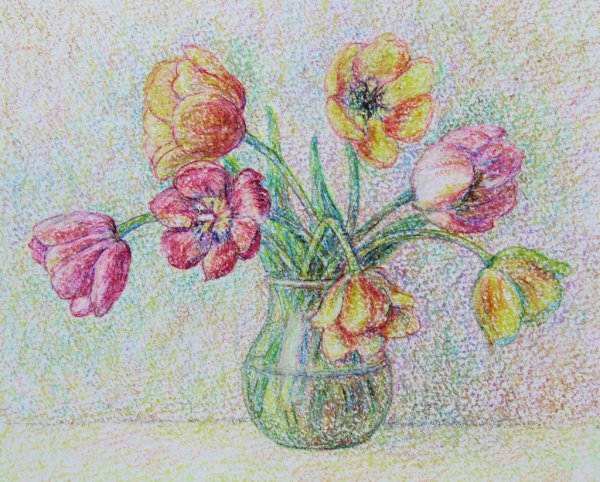 Натюрморт с цветами цветными карандашами