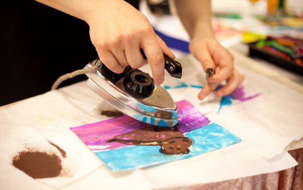 Энкаустика рисование утюгом