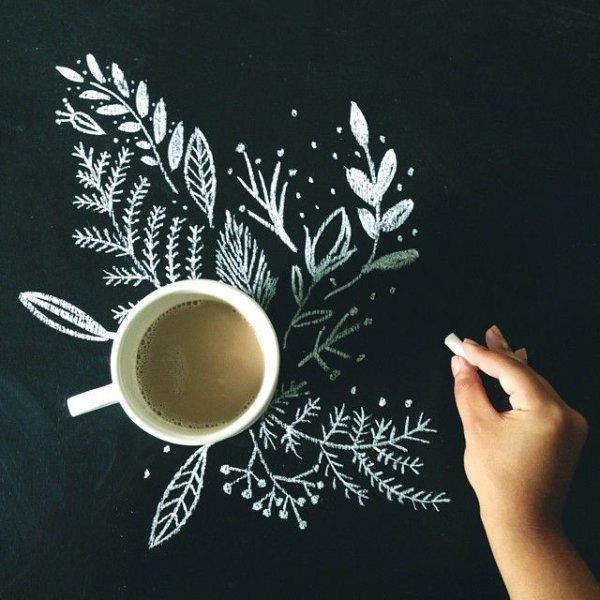 Кофейная чашка мелом