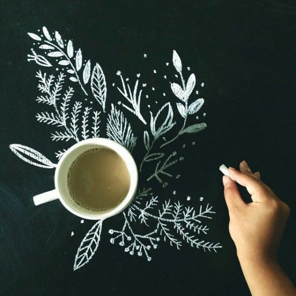 Кофейная чашка мелом