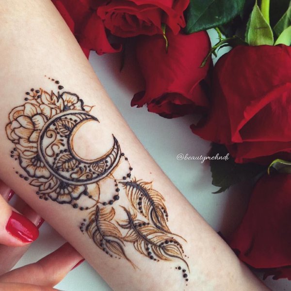 Мехенди на предплечье