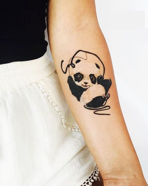 Тату с пандами женские
