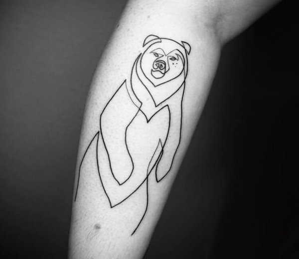Тату медведь линиями