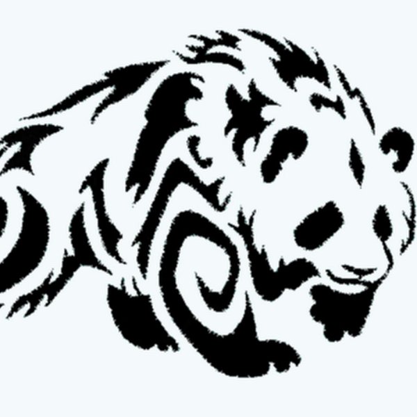 Тату медведь в стиле трайбл