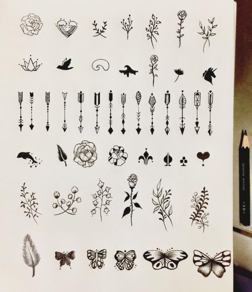 Маленький эскиз тату на палец