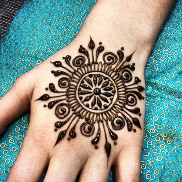 Мехенди солнце