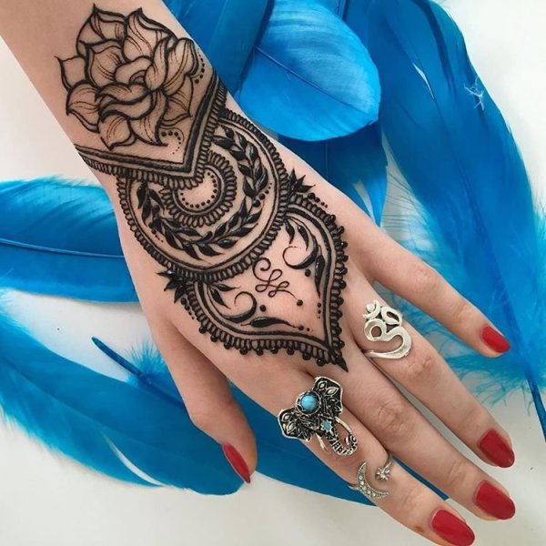 Синяя хна для тату