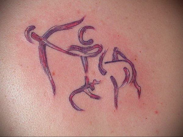 Тату в виде стрельца