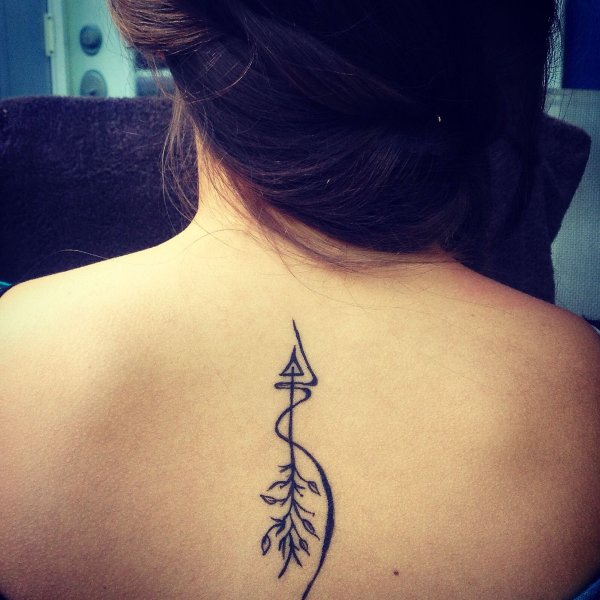 Тату стрелел для девушек